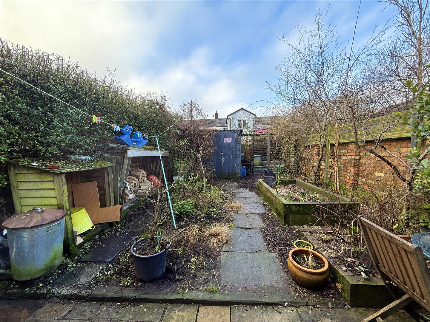 Alice Place, Cwmaman, Aberdare - 20260119_112351458_iOS.jpg