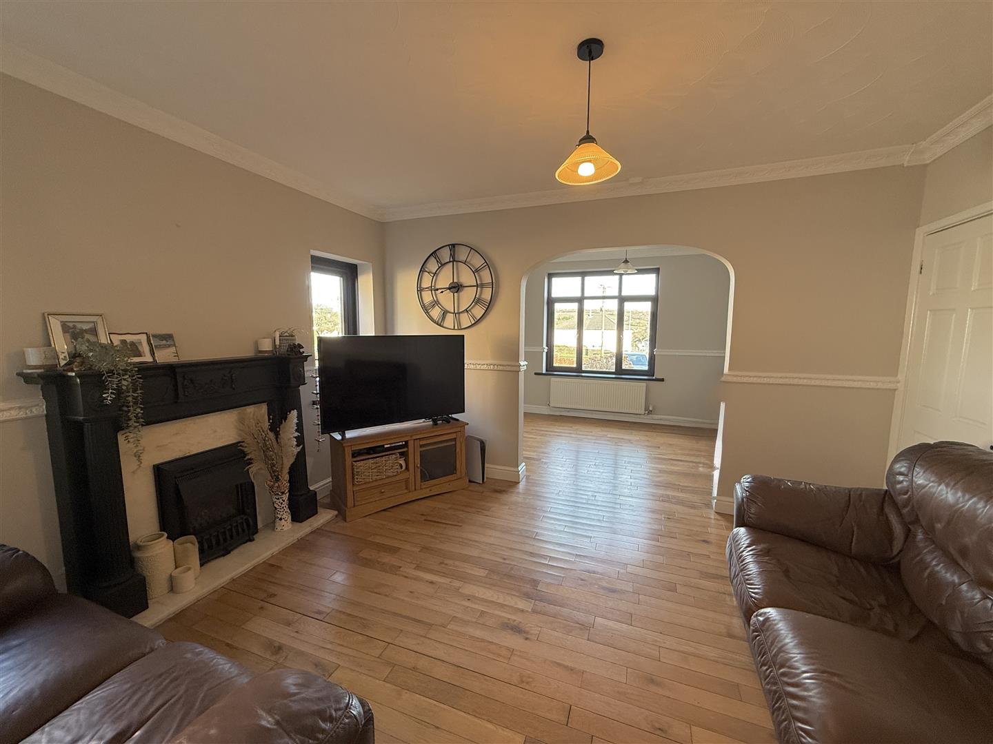 Hirwaun Road, Hirwaun, Aberdare - 20251216_112540060_iOS.jpg