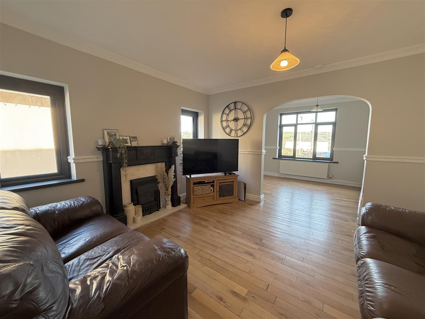 Hirwaun Road, Hirwaun, Aberdare - 20251216_112442128_iOS.jpg