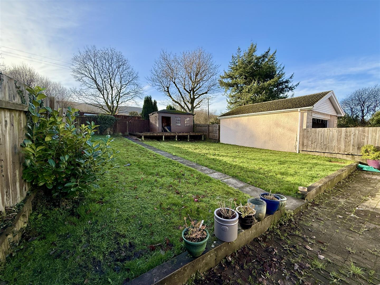 Hirwaun Road, Hirwaun, Aberdare - 20251216_113305460_iOS.jpg