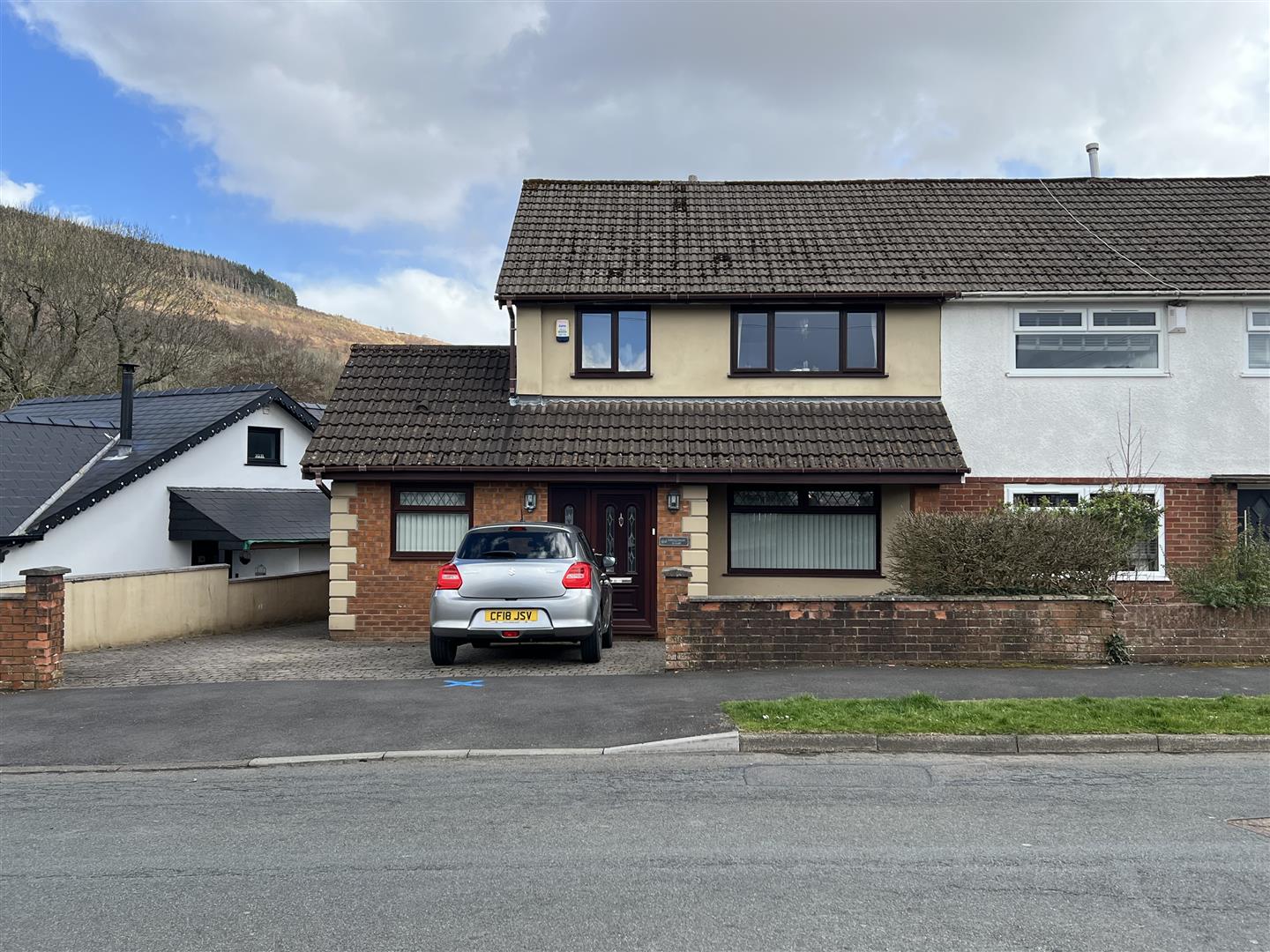 Llangorse Road, Aberdare - IMG_6726.jpg