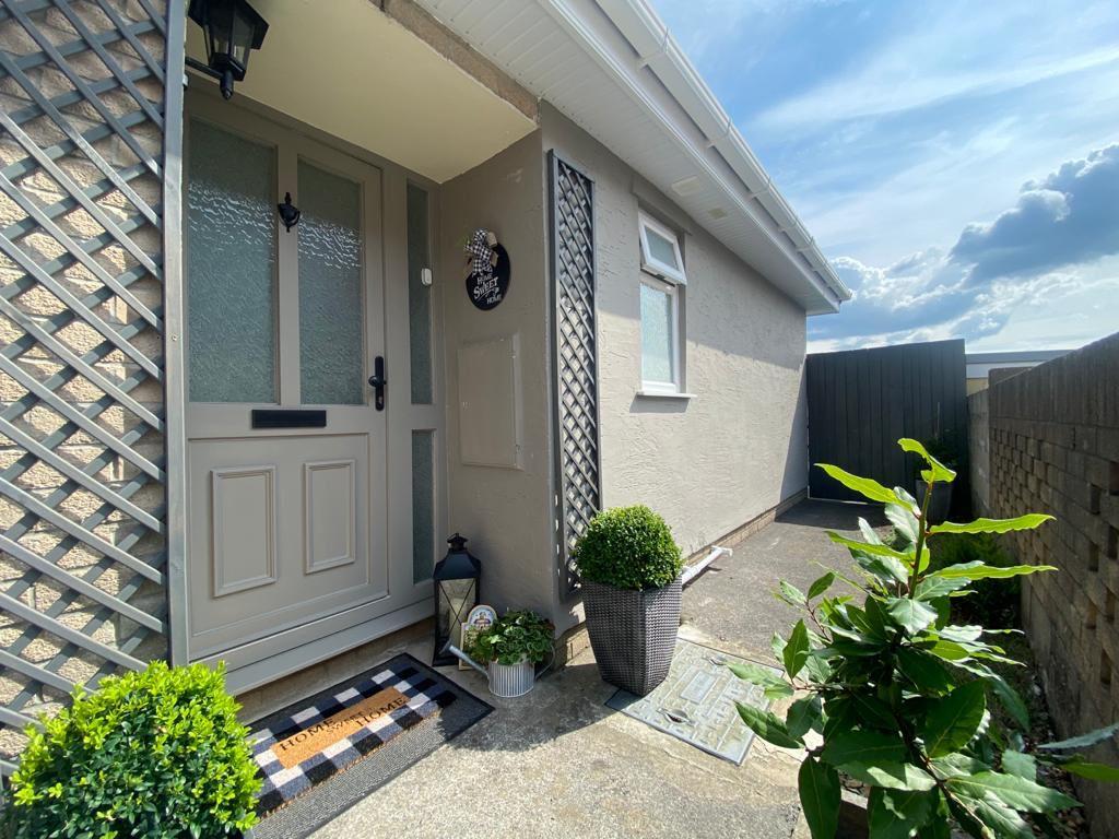 Cenarth Drive, Aberdare - PHOTO-2022-08-19-13-05-13.jpg