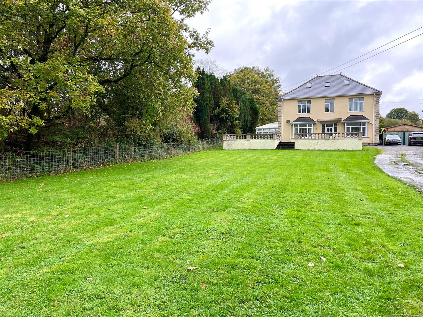 Glanrhyd Street, Cwmaman, Aberdare - IMG-20221031-WA0040 (1).jpg