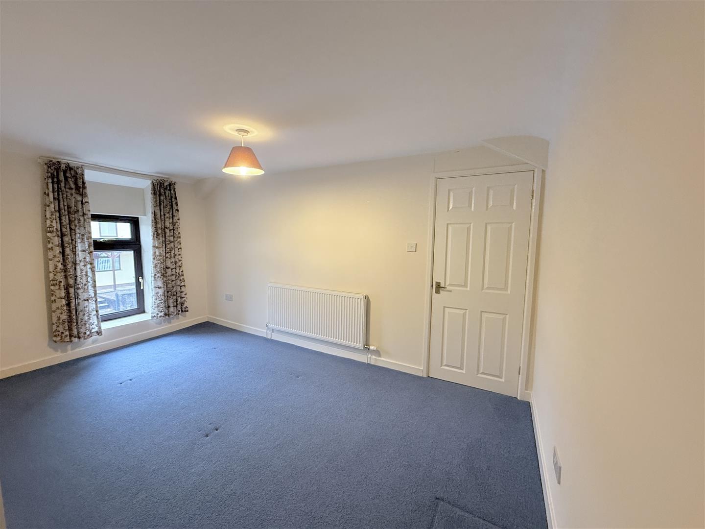 Merthyr Road, Llwydcoed, Aberdare - 20260209_115058600_iOS.jpg