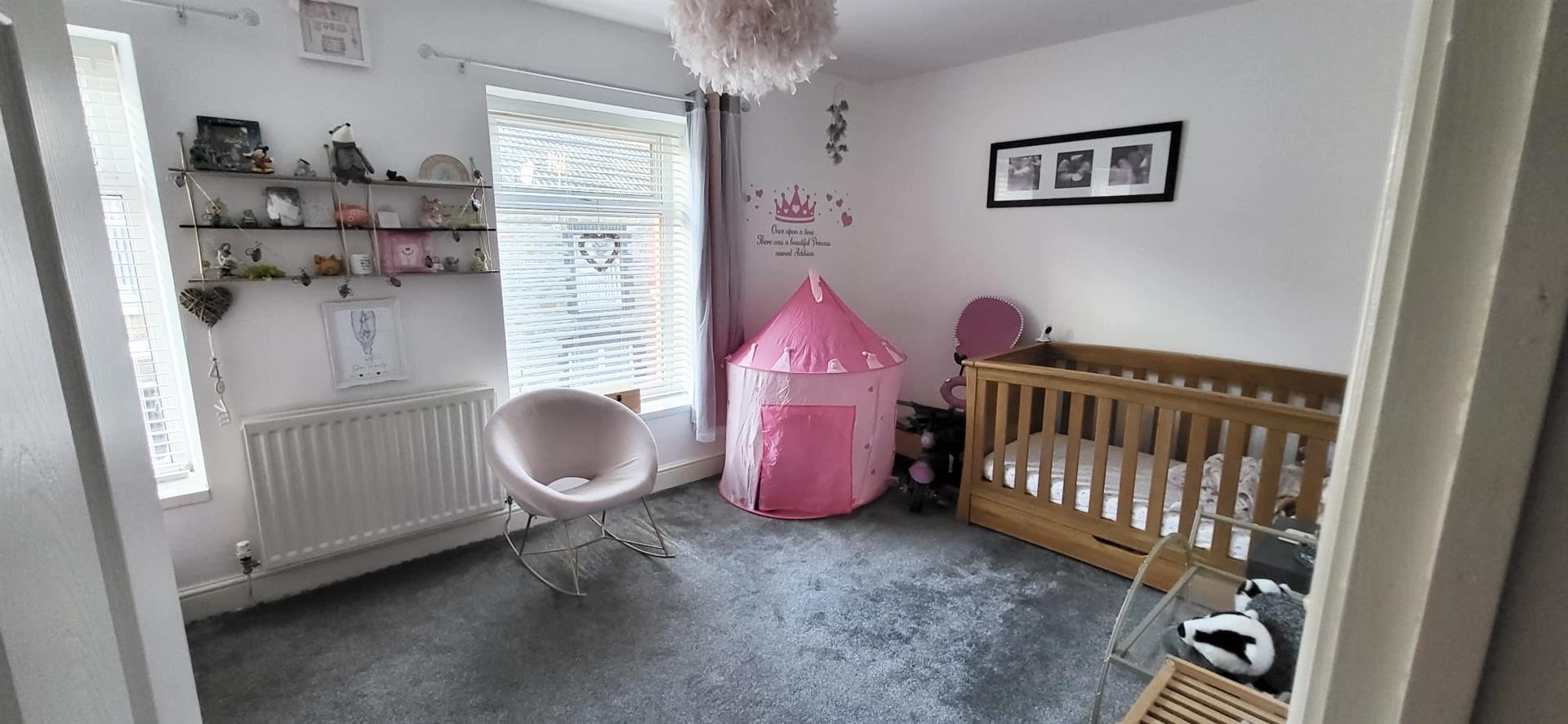 Brook Street, Aberdare - 33186098-ba17-4374-9274-5708d27f4f66.jpg