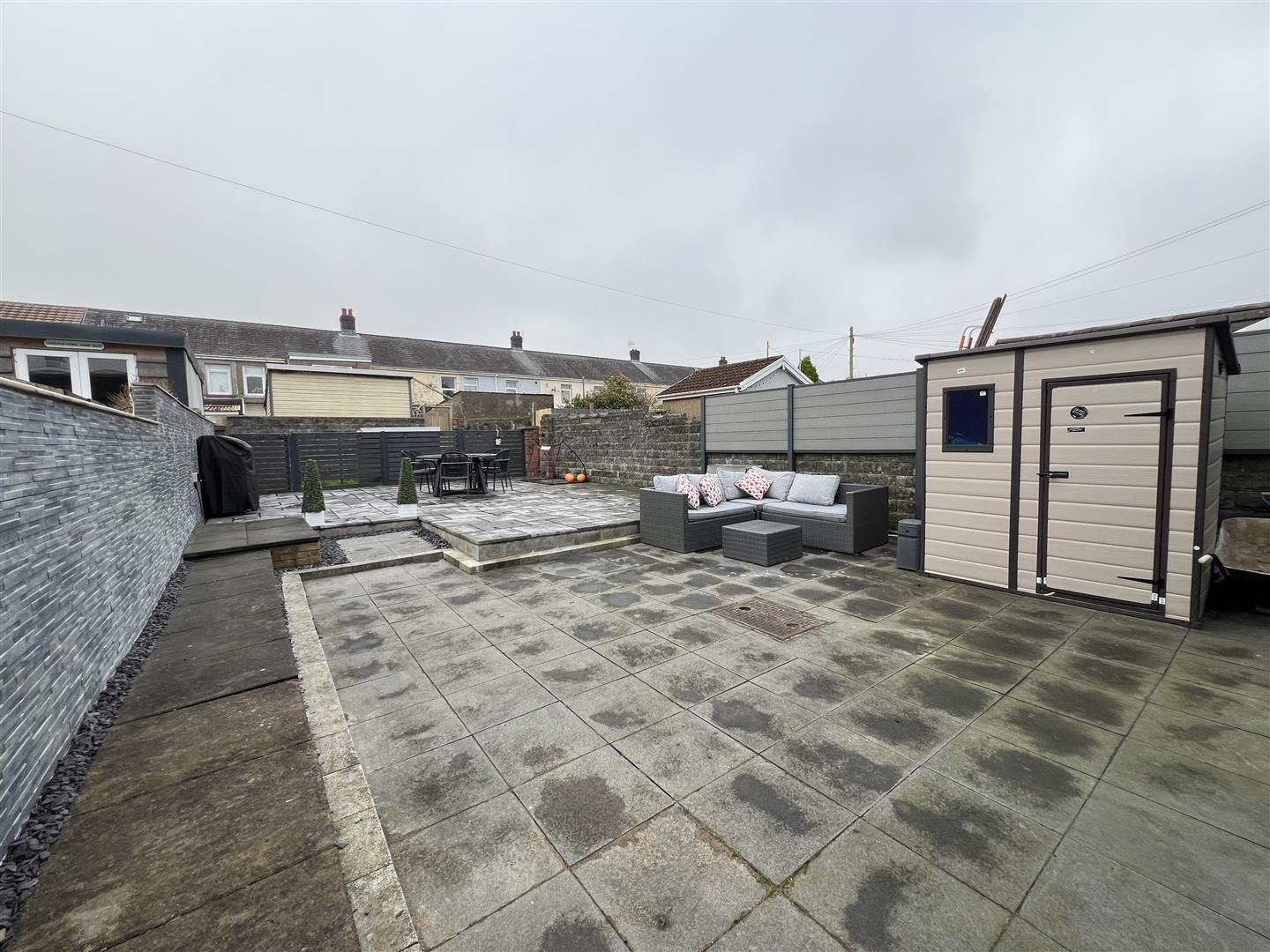 Tudor Avenue, Hirwaun, Aberdare - IMG_5079.jpg