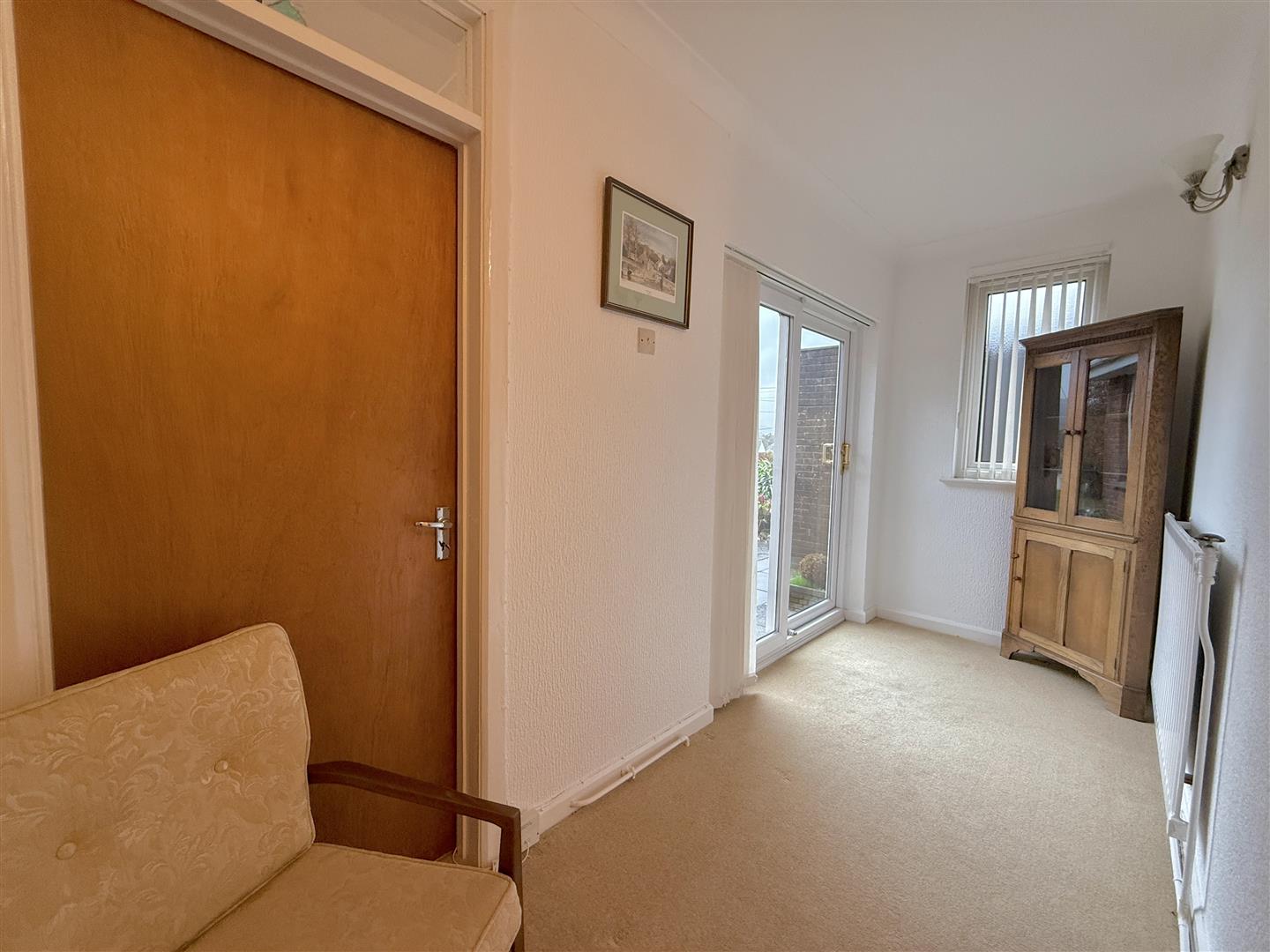Kingsbury Place, Llwydcoed, Aberdare - 20251111_095129935_iOS.jpg