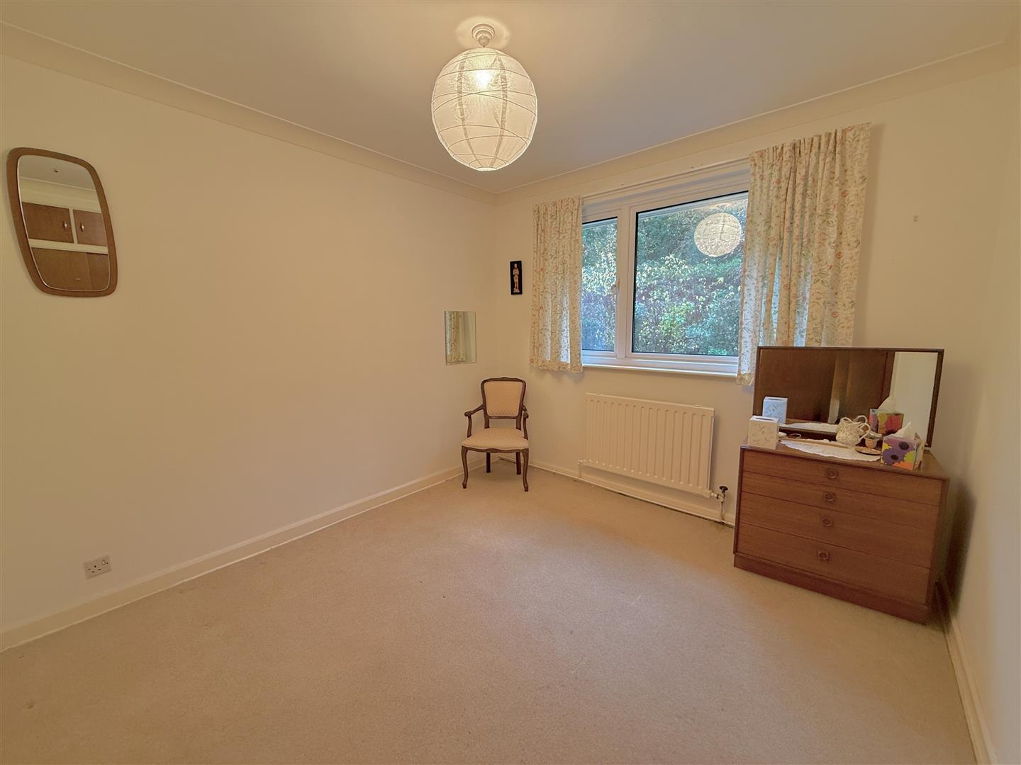 Kingsbury Place, Llwydcoed, Aberdare - 20251111_100447841_iOS.jpg