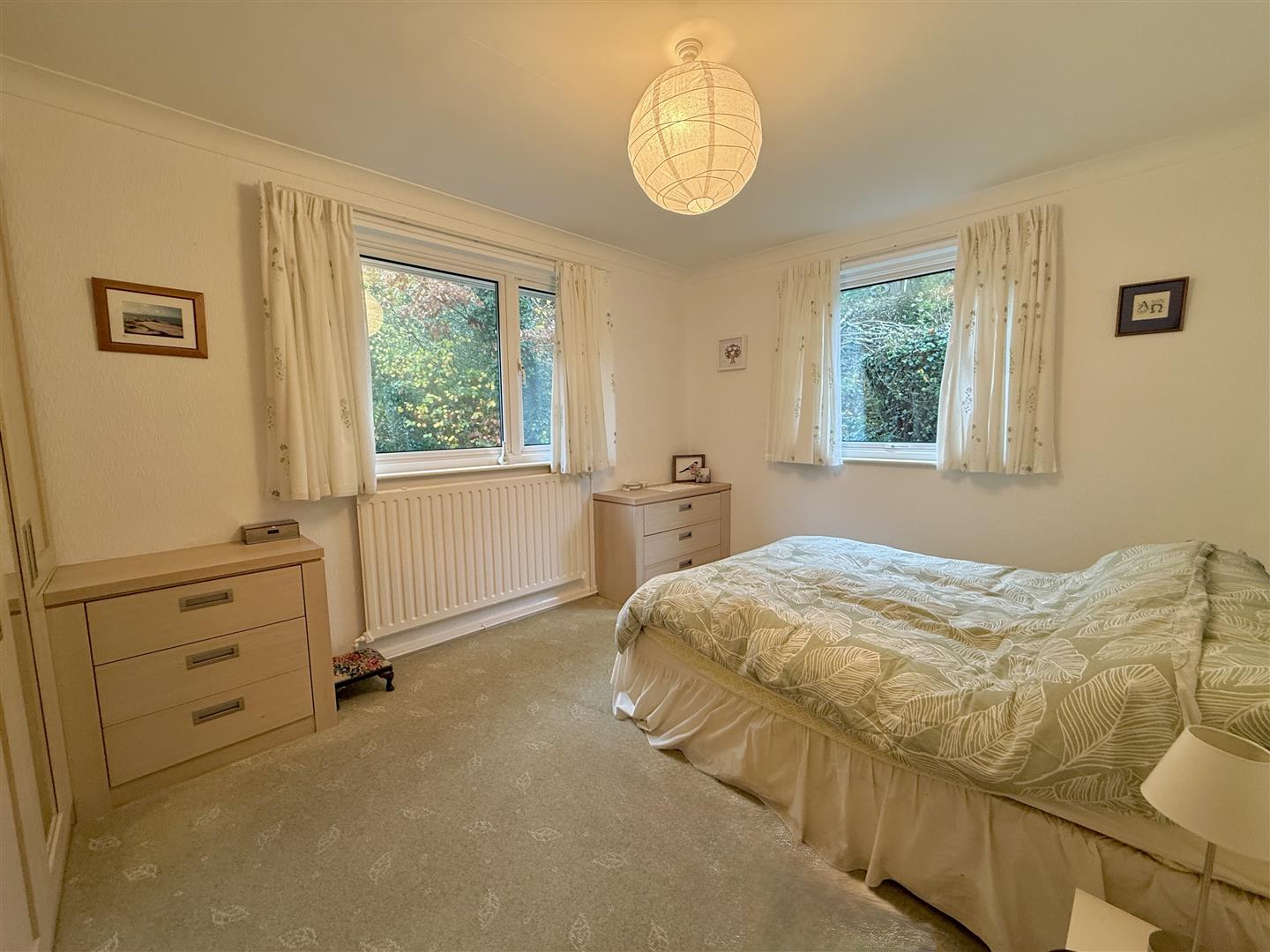 Kingsbury Place, Llwydcoed, Aberdare - 20251111_100718833_iOS.jpg