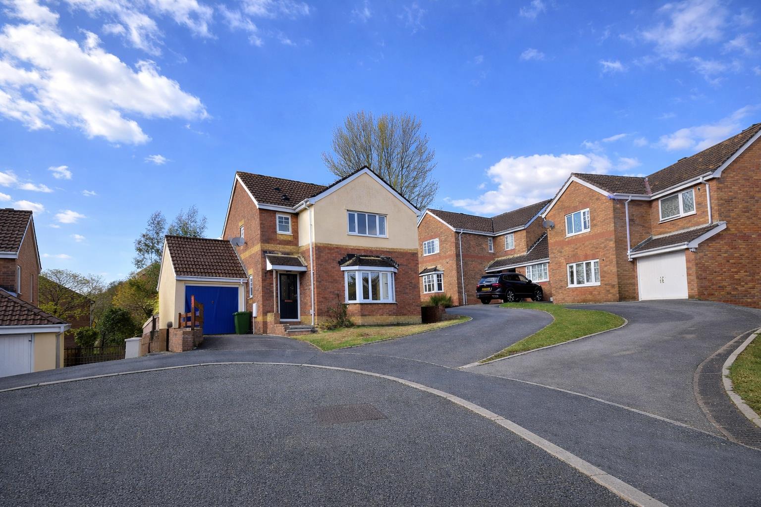 Springfield Gardens, Hirwaun, Aberdare - 20260401_140511091_iOS.png