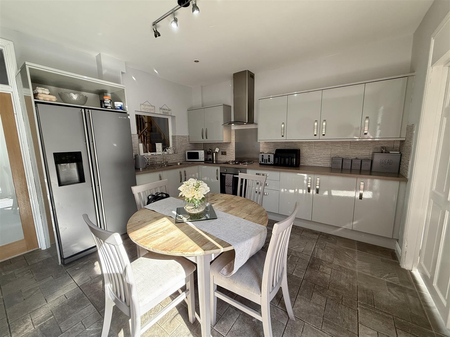 Glanrhyd Street, Cwmaman, Aberdare - 20250922_141137053_iOS.jpg