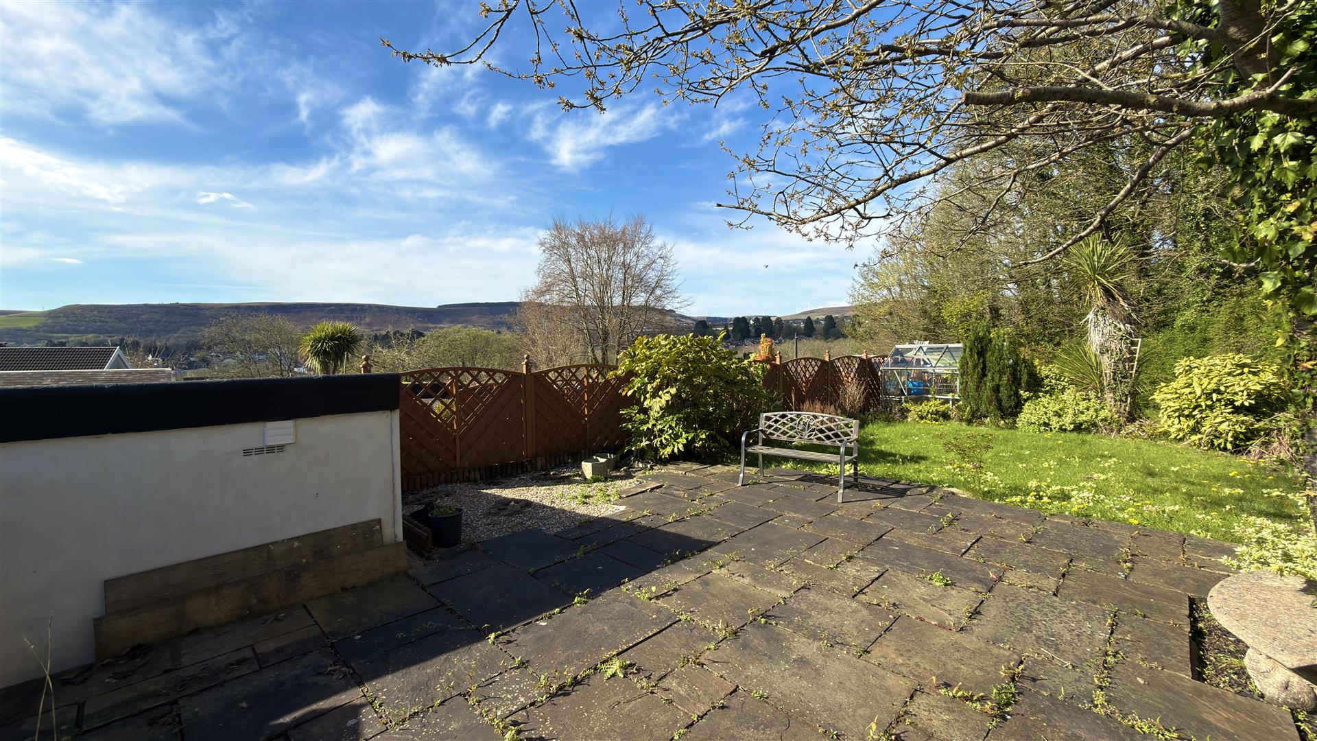 Llwydcoed Road, Llwydcoed, Aberdare - 20260407_090655212_iOS.jpg