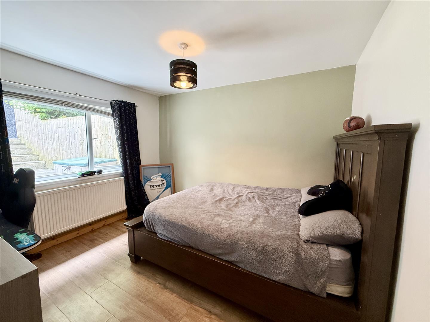 Fairfield Close, Aberdare - 20250701_103406651_iOS.jpg