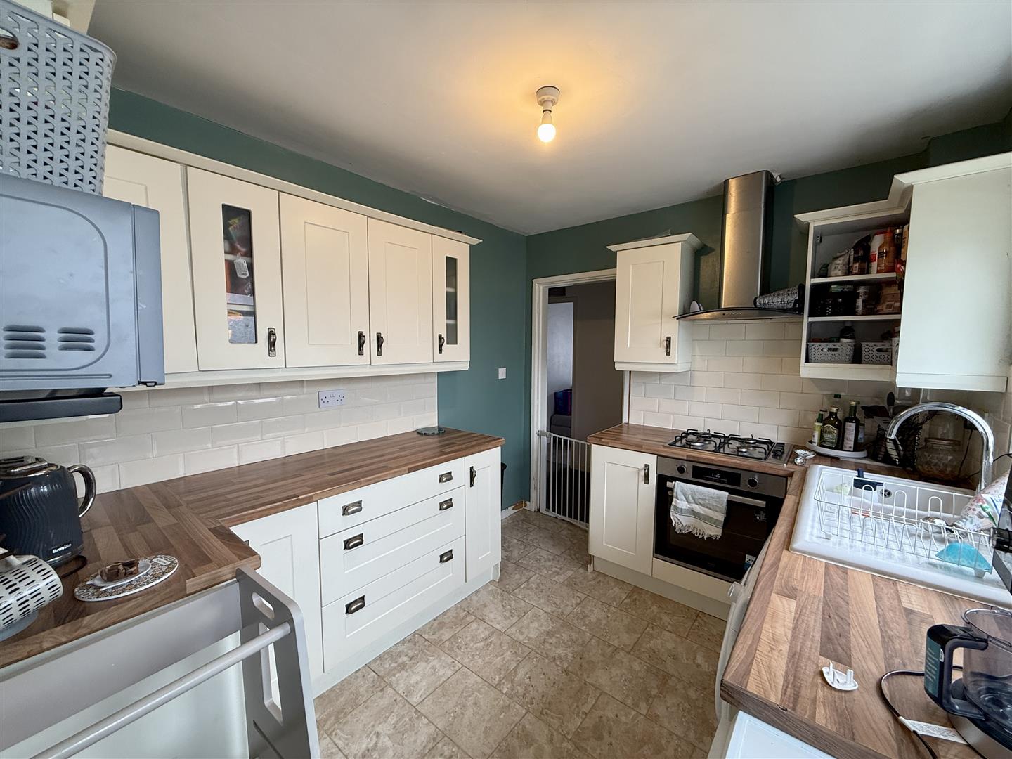 Rheidol Close, Cwmbach, Aberdare - 20250715_102028146_iOS.jpg