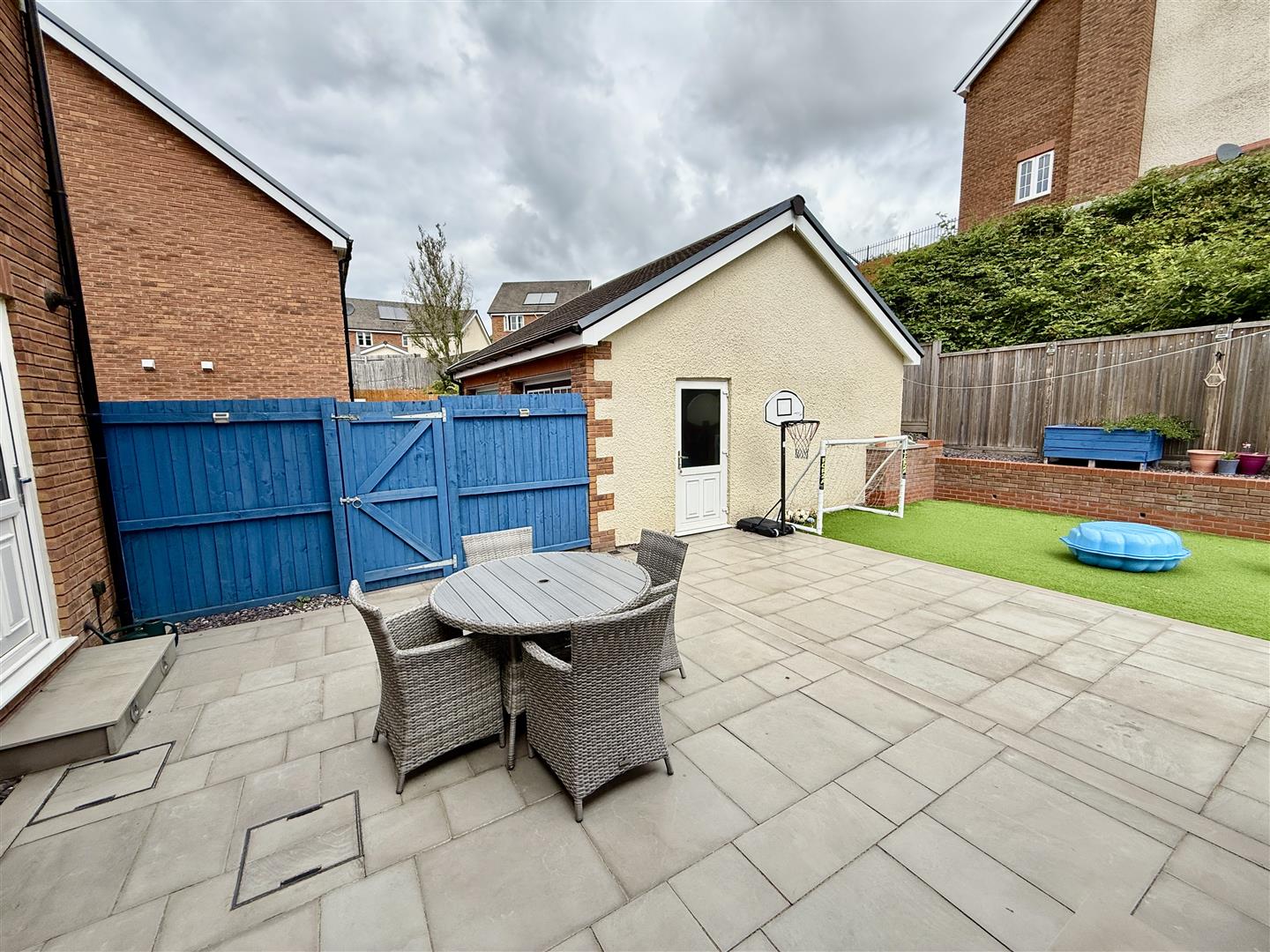 Tan Y Bryn Gardens, Llwydcoed, Aberdare - 20250730_101818585_iOS.jpg