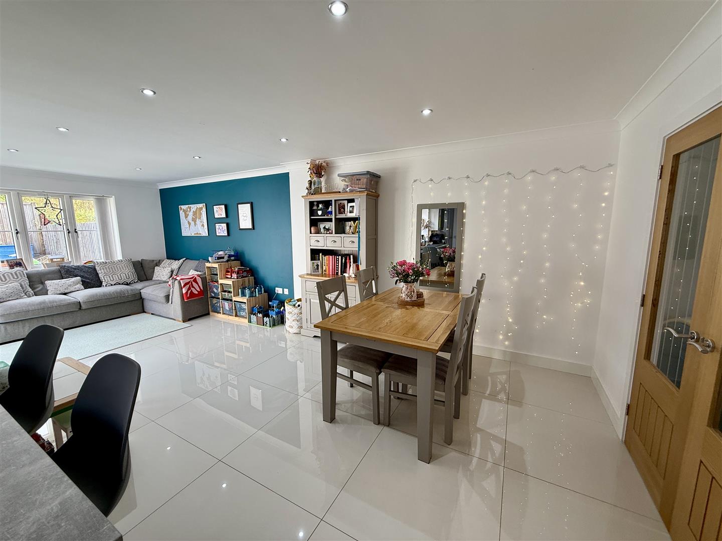 Tan Y Bryn Gardens, Llwydcoed, Aberdare - 20250730_101451762_iOS.jpg