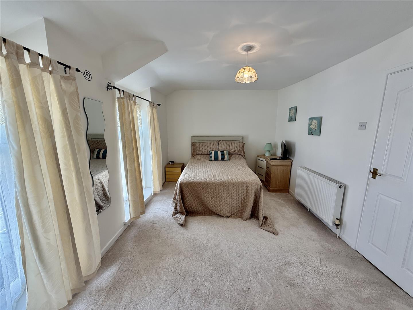 Little Wind Street, Aberdare - 20250805_142410368_iOS.jpg