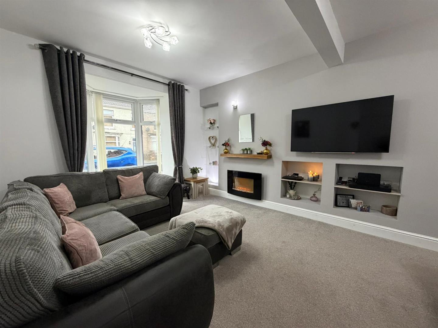 Heathfield Avenue, Glynneath, Neath - 20251127_124916000_iOS 4.jpg