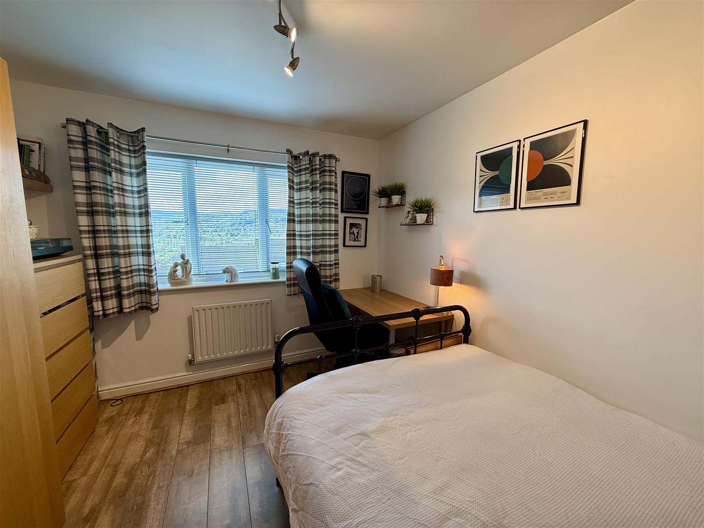 Glas Y Gors, Aberdare - 20250924_122441726_iOS.jpg