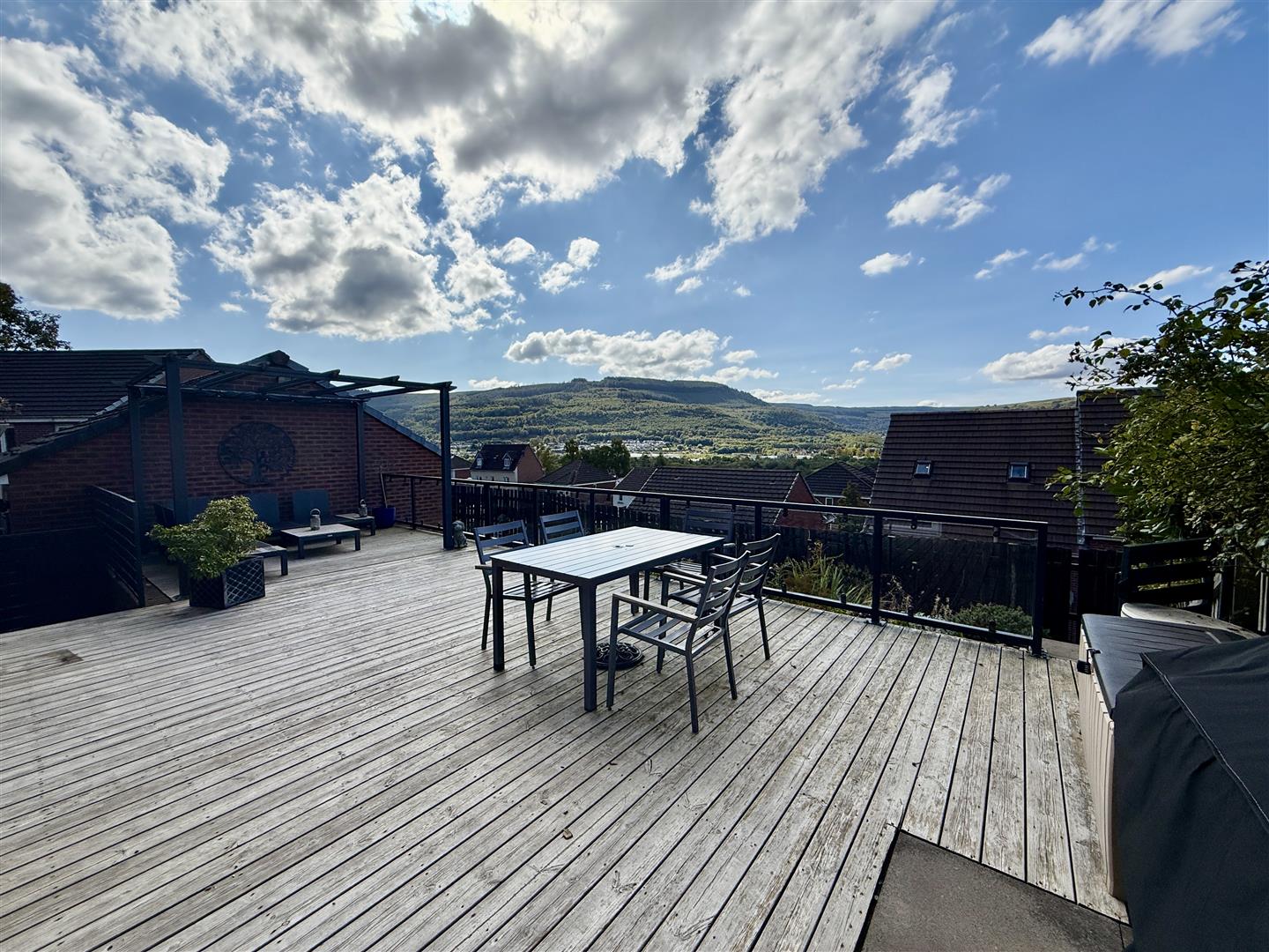 Glas Y Gors, Aberdare - 20250924_124056649_iOS.jpg