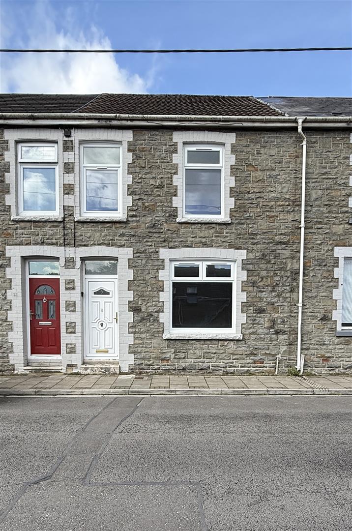 Gladstone Street, Aberdare - 20250905_092450594_iOS.jpg