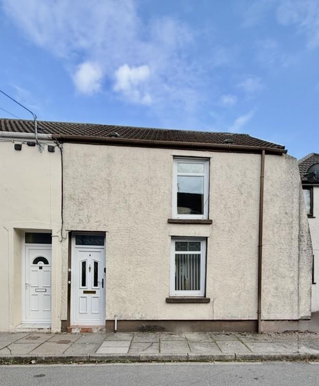 Aman Court, Cwmaman, Aberdare - 20251001_134406000_iOS 2.jpg