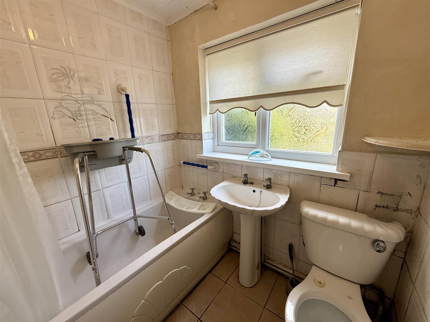 Aman Court, Cwmaman, Aberdare - 20250930_131355858_iOS.jpg