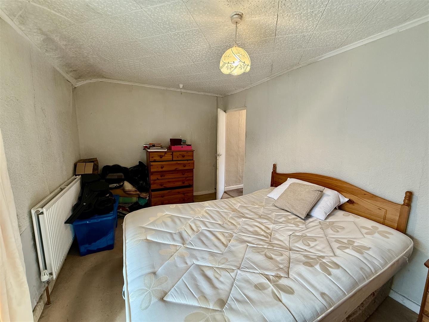 Aman Court, Cwmaman, Aberdare - 20250930_131655726_iOS.jpg