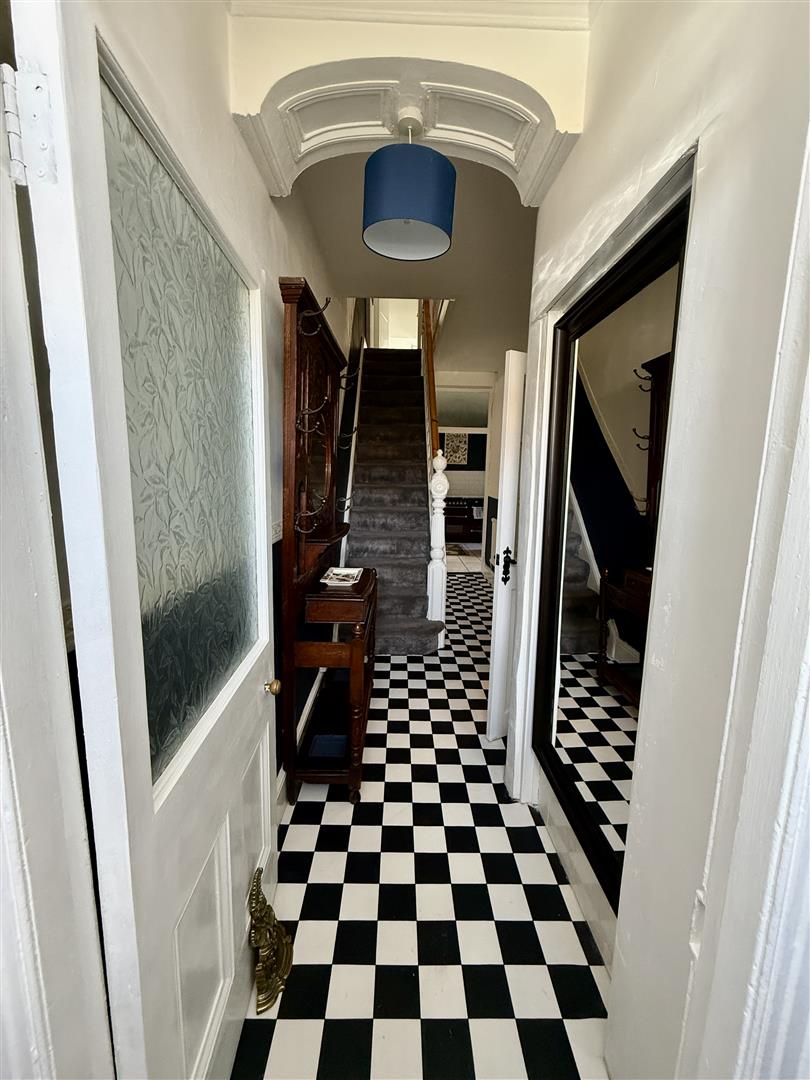 Llewelyn Street, Aberdare - 20251008_125650639_iOS.jpg