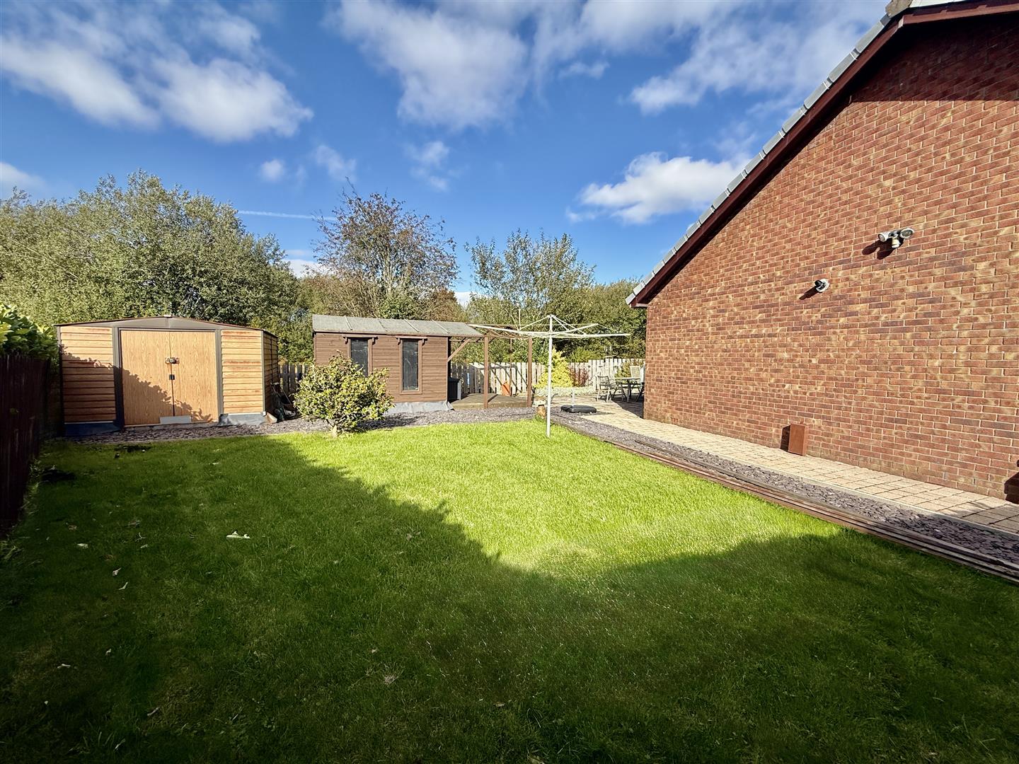 Penderyn Road, Hirwaun, Aberdare - 20251006_135654781_iOS.jpg