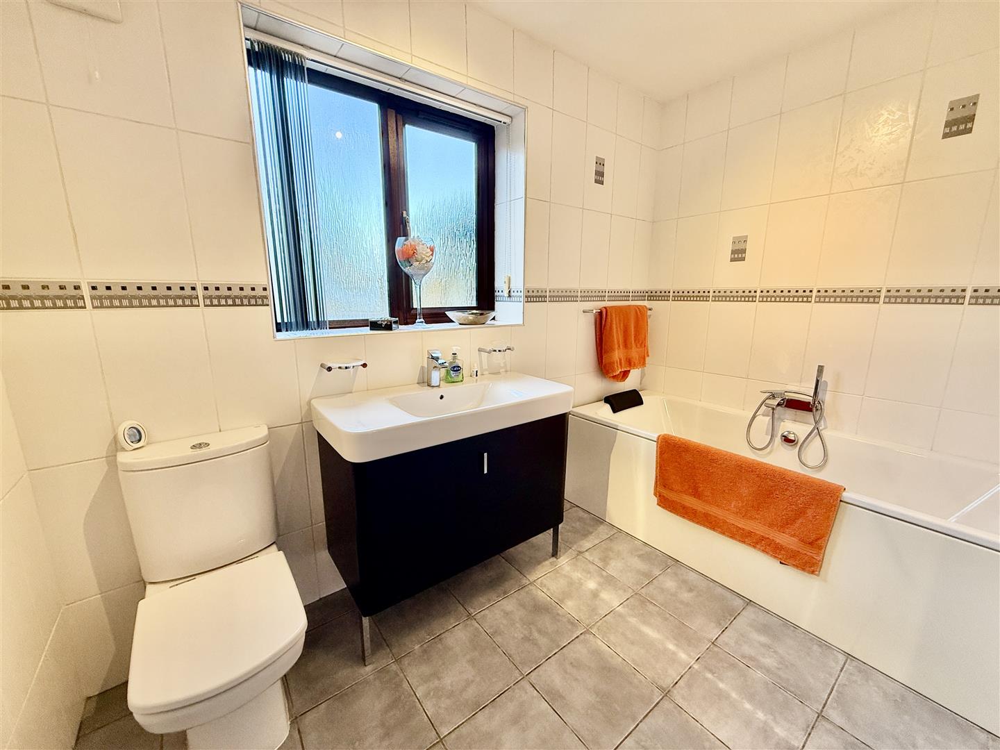Penderyn Road, Hirwaun, Aberdare - 20251006_134313582_iOS.jpg