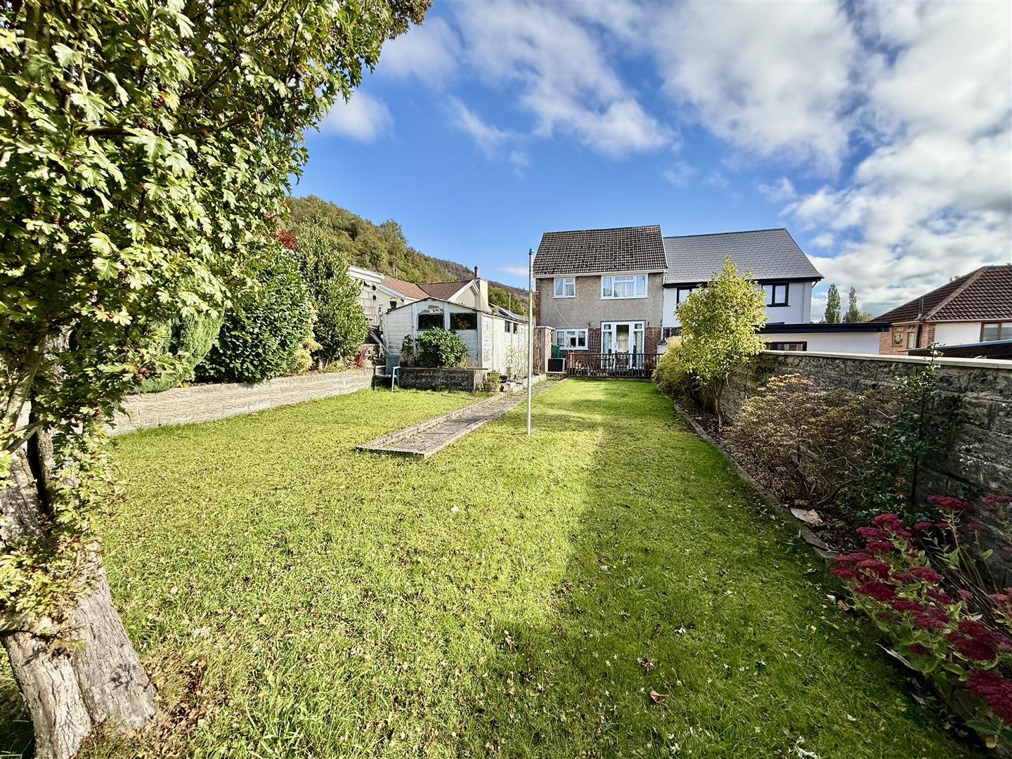 Llangorse Road, Aberdare - 20251008_134820694_iOS.jpg