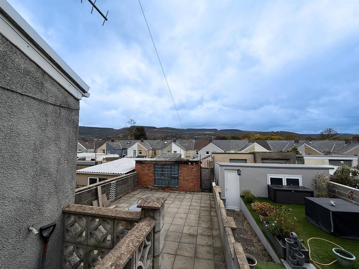 Cynon Street, Aberdare - 20251007_104523000_iOS.jpg