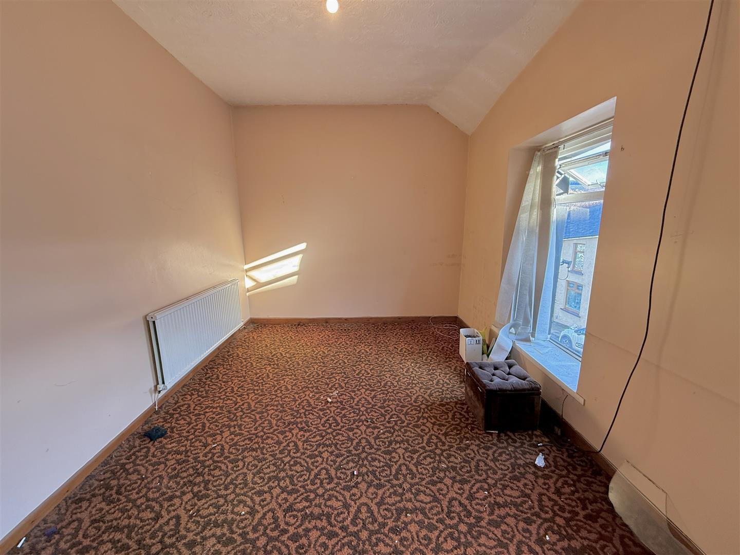 Cromer Street, Abercwmboi, Aberdare - 20251119_100636226_iOS.jpg