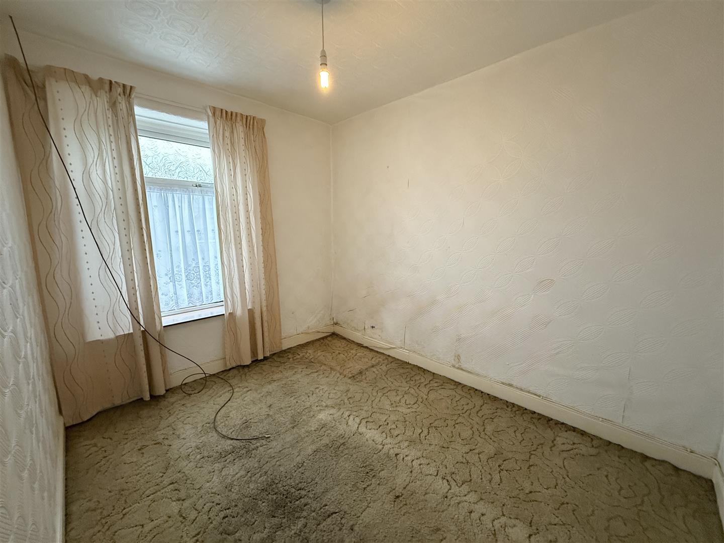Llewelyn Street, Aberdare - 20260120_093719428_iOS.jpg