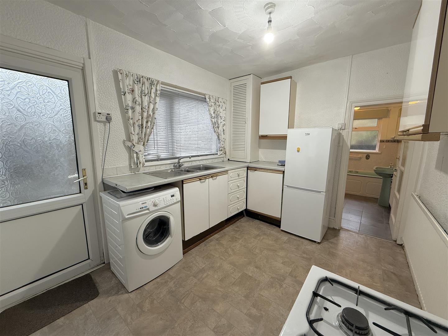 Llewelyn Street, Aberdare - 20260120_093211898_iOS.jpg
