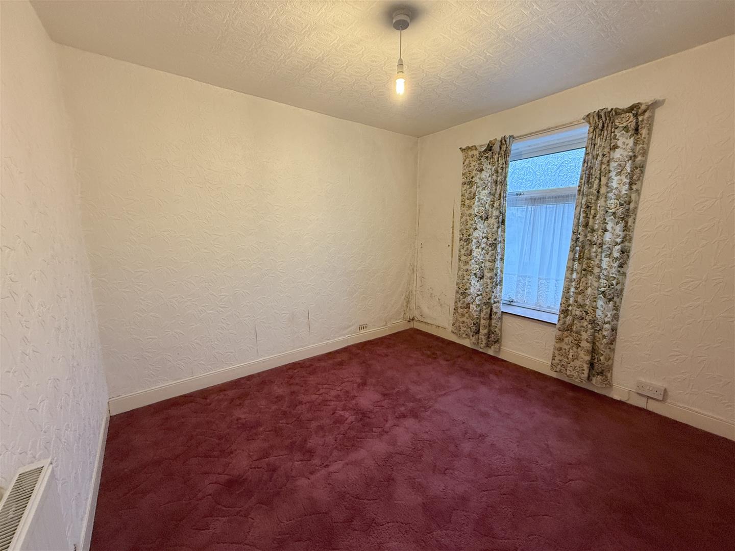 Llewelyn Street, Aberdare - 20260120_093823017_iOS.jpg