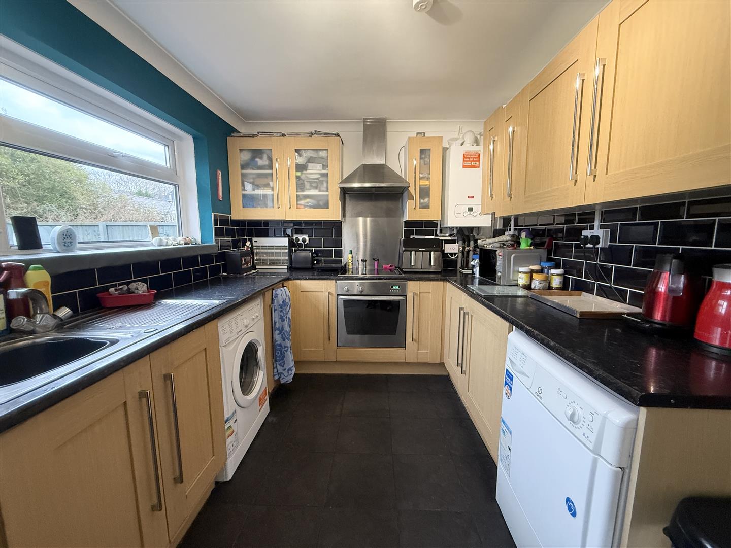 Davis Street, Aberdare - 20260114_145934775_iOS.jpg