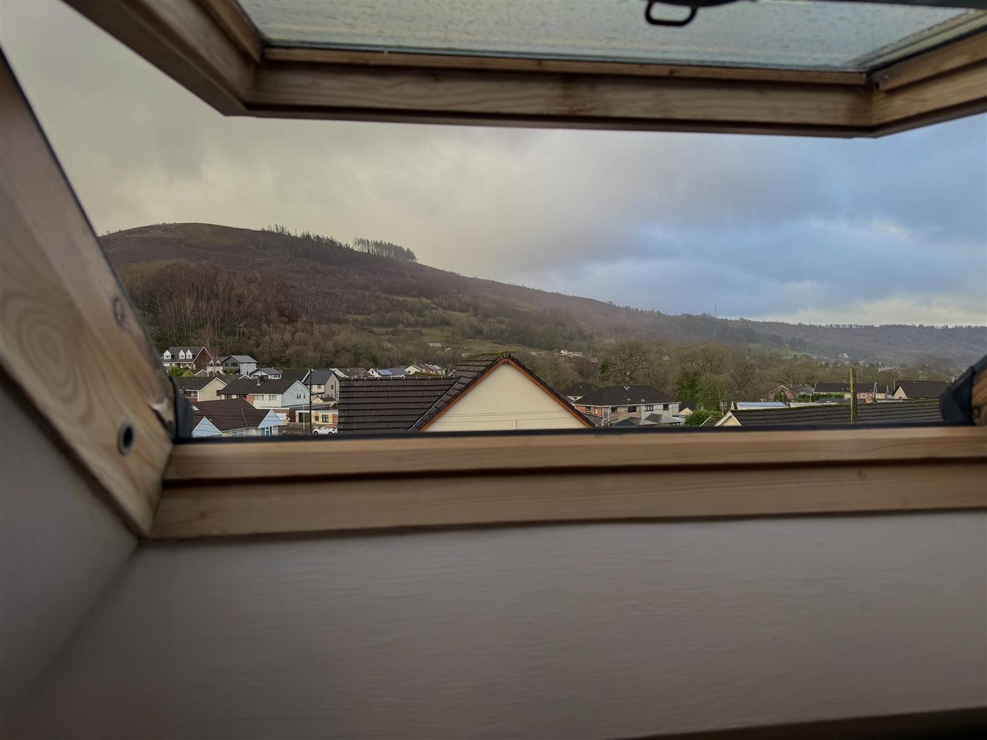 Gower Road, Cwmbach - 20260112_142959241_iOS.jpg