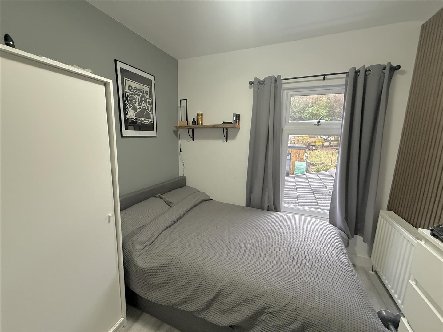 Kingsbury Place, Cwmaman - 20260123_110503877_iOS.jpg