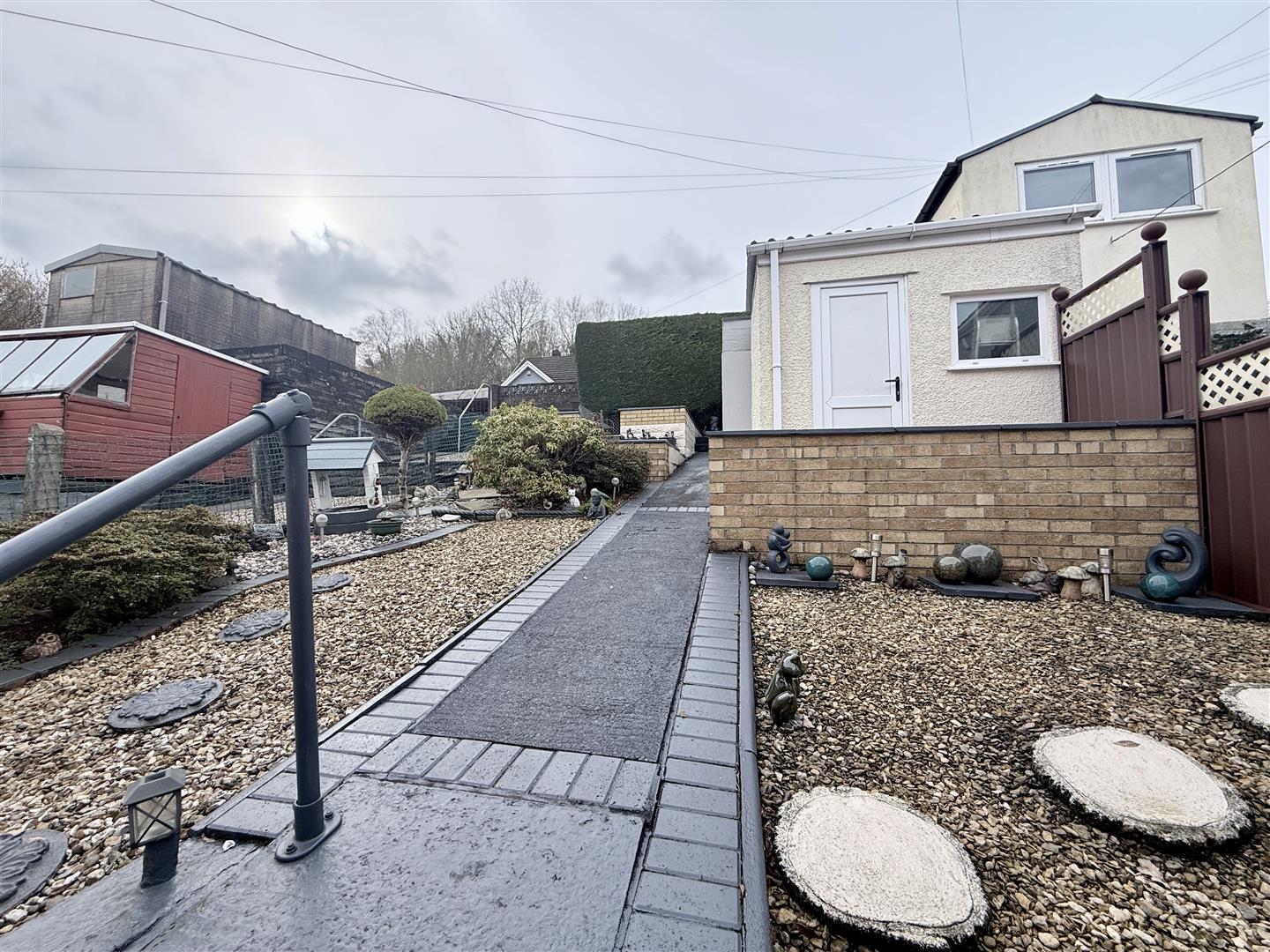Greenhill Drive, Aberdare - 20260217_124148411_iOS.jpg