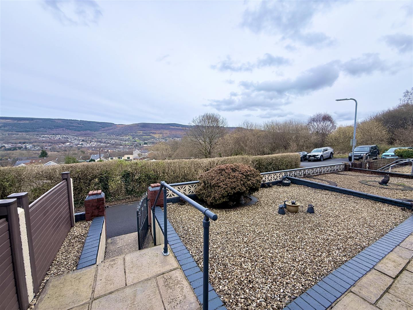 Greenhill Drive, Aberdare - 20260217_124704710_iOS.jpg