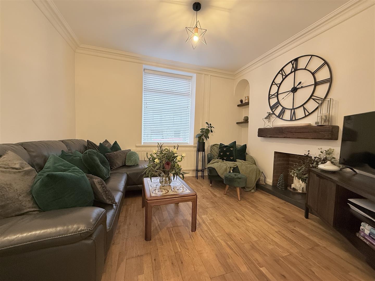 Thompson Street, Ynysybwl, Pontypridd - 20260130_143903315_iOS.jpg