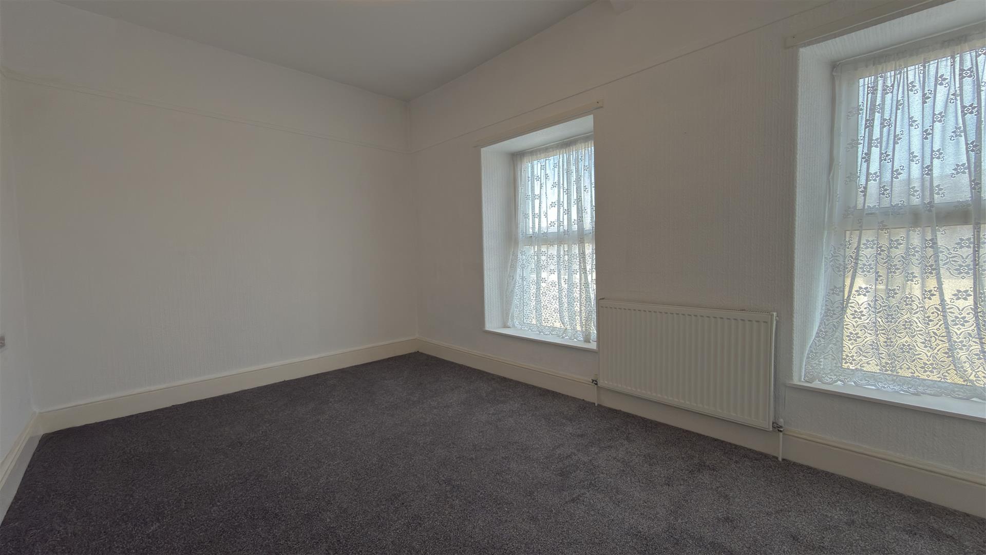 Park View Terrace, Abercwmboi, Aberdare - 20260318_101312769_iOS.jpg