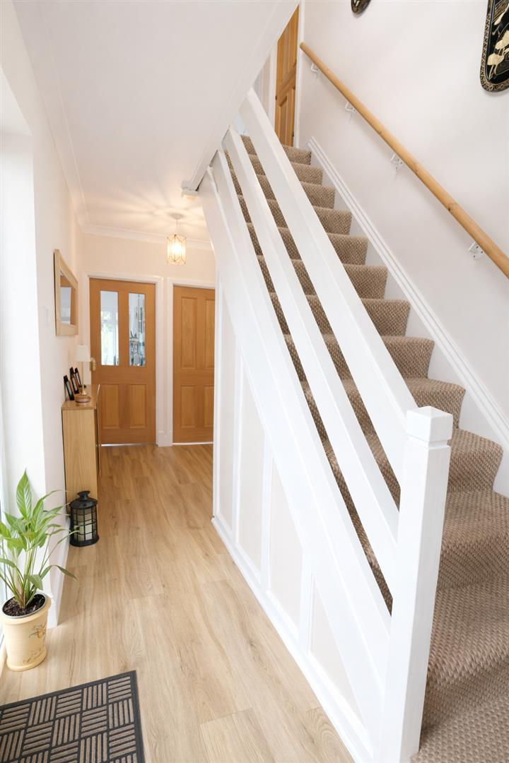 Abernant Road, Aberdare - 20260413_130415259_iOS.png