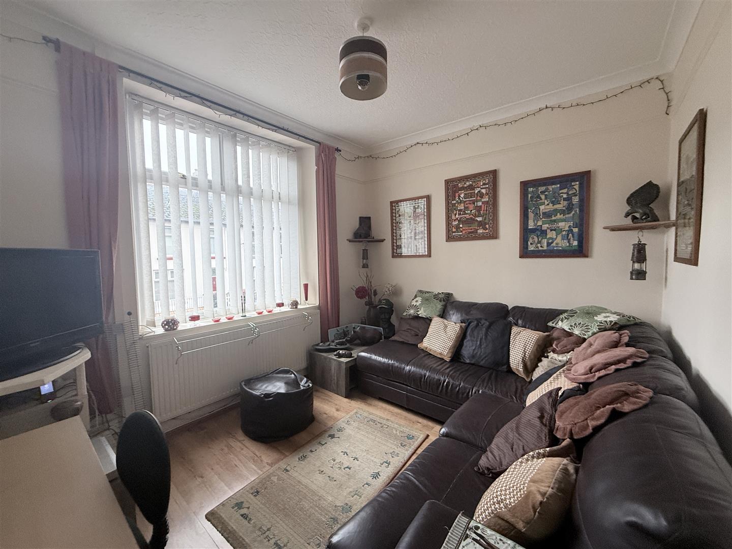 Park View Terrace, Abercwmboi, Aberdare - 20260203_121529448_iOS.jpg