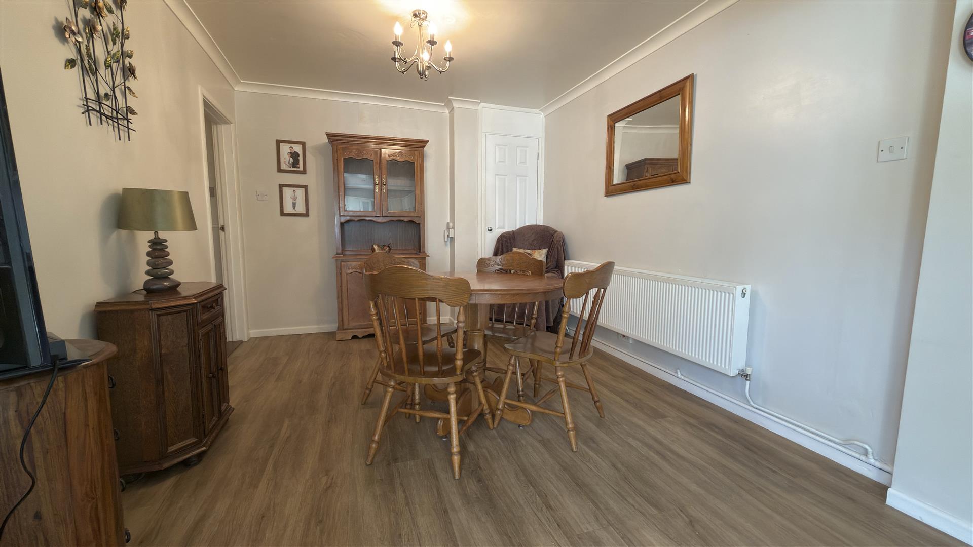 Fairfield Close, Cwmbach - 20260313_100557517_iOS.jpg