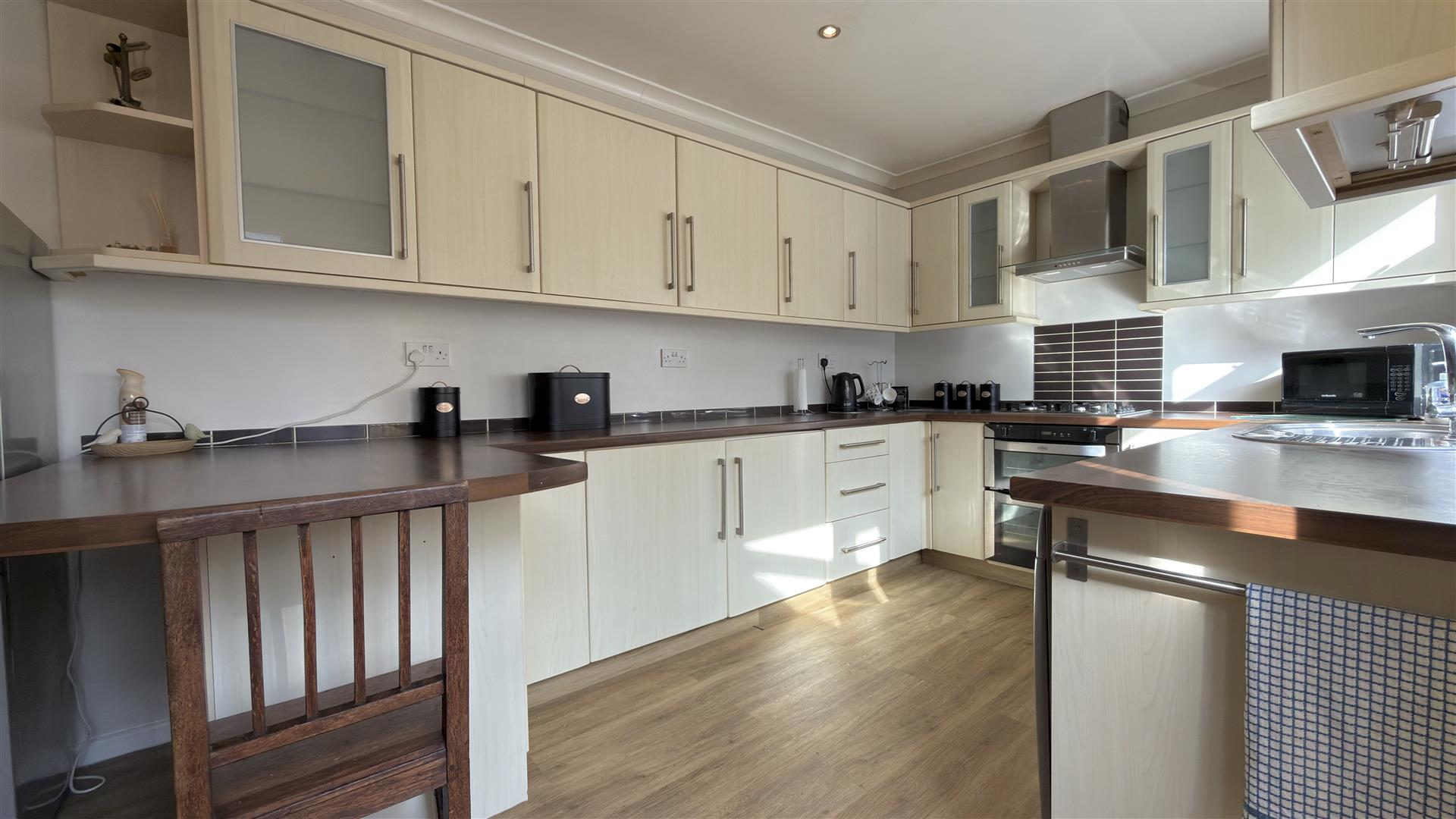 Fairfield Close, Cwmbach - 20260313_100817986_iOS.jpg