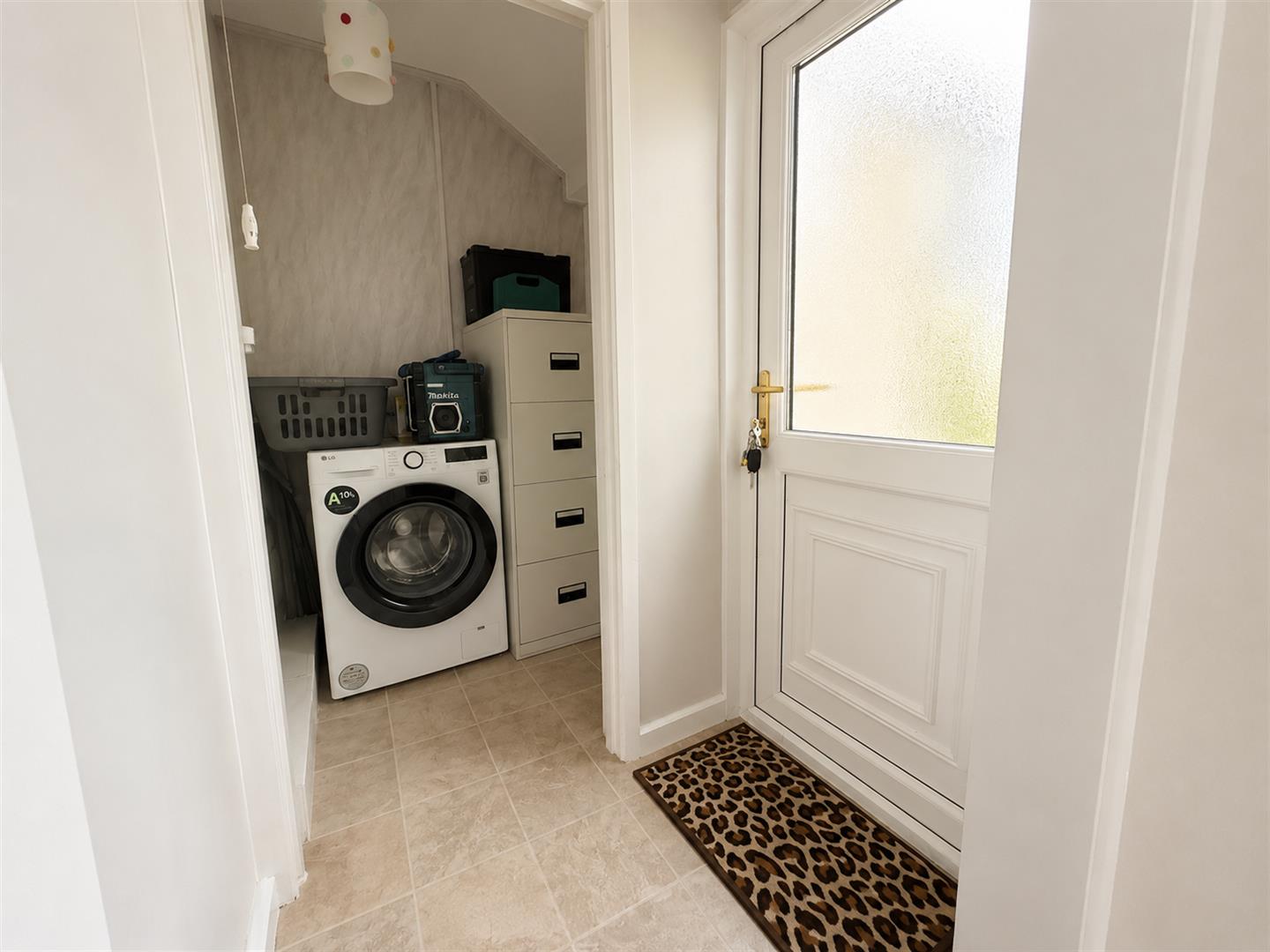 Park View Terrace, Abercwmboi, Aberdre - PV8.png