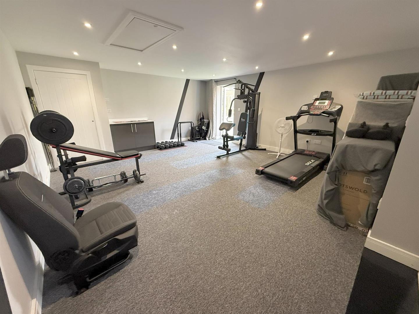 Llys Pen Bryn, Aberdare - Additional